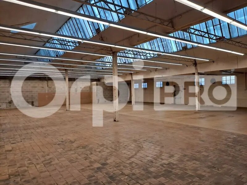 Local commercial dans Châlons-en-Champagne à vendre Photo intérieure– Image 1 sur 7