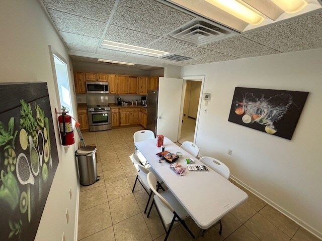 3481 Pike Ridge Rd, Edgewater, MD à louer - Photo de l’immeuble – Image 3 sur 7
