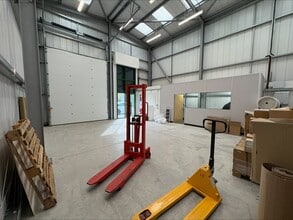 Ash Ct, Nottingham à louer Photo intérieure– Image 1 sur 2