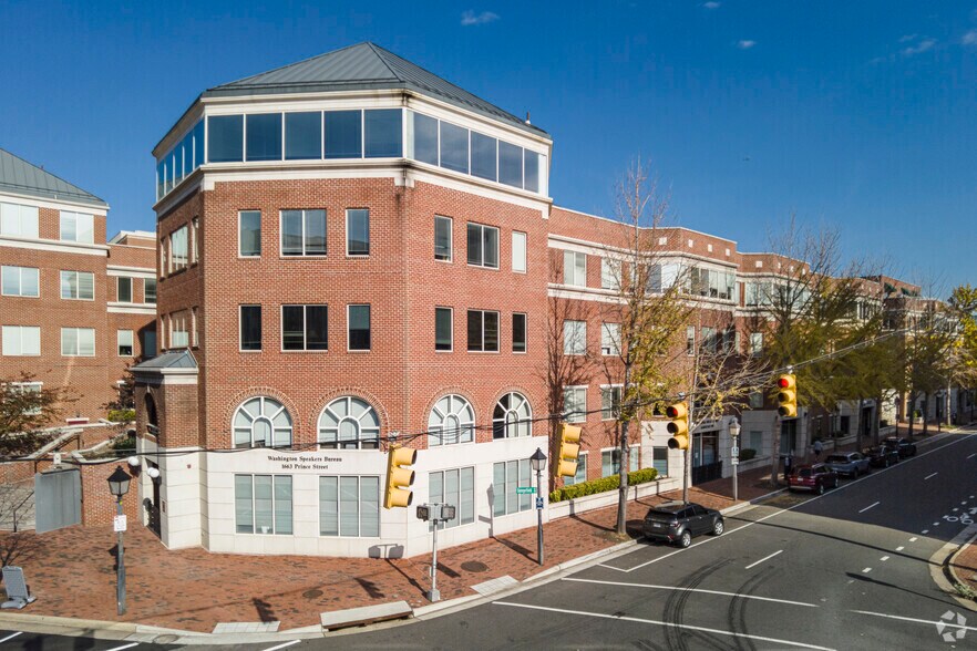 1661-1663 Prince St, Alexandria, VA à louer - Photo de l’immeuble – Image 3 sur 15