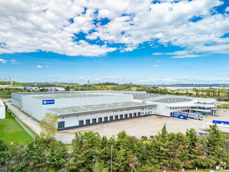 25 Rue Du Mollaret, Saint-Quentin-Fallavier à louer - Aérien – Image 2 sur 2