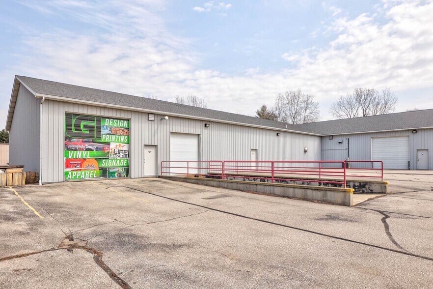 1065 E Huron Ave, Tuscola, MI à vendre - Photo de l’immeuble – Image 3 sur 6
