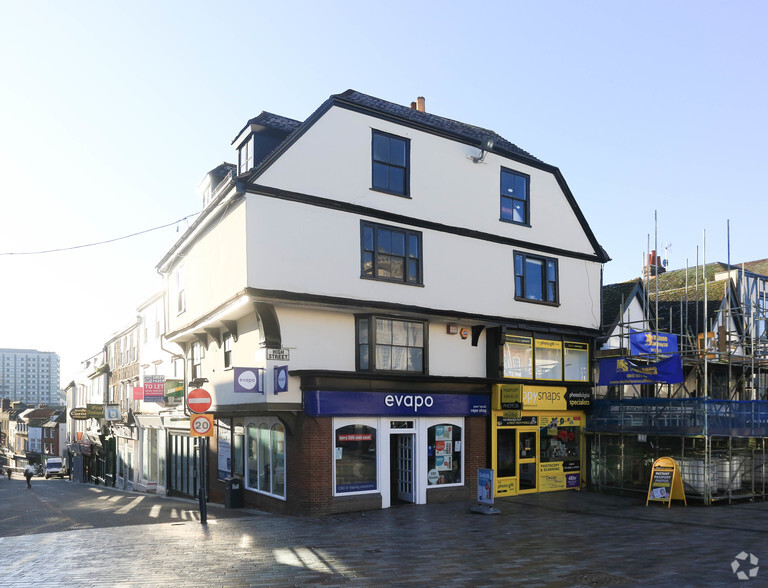 100 High St, Maidstone à vendre - Photo de l’immeuble – Image 3 sur 3