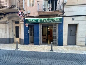 Local commercial dans Reus, Tarragona à louer Photo intérieure– Image 1 sur 15