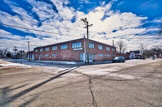 Plus de détails pour 651 S Martin Luther King Jr Ave, Waukegan, IL - Industriel/Logistique à vendre