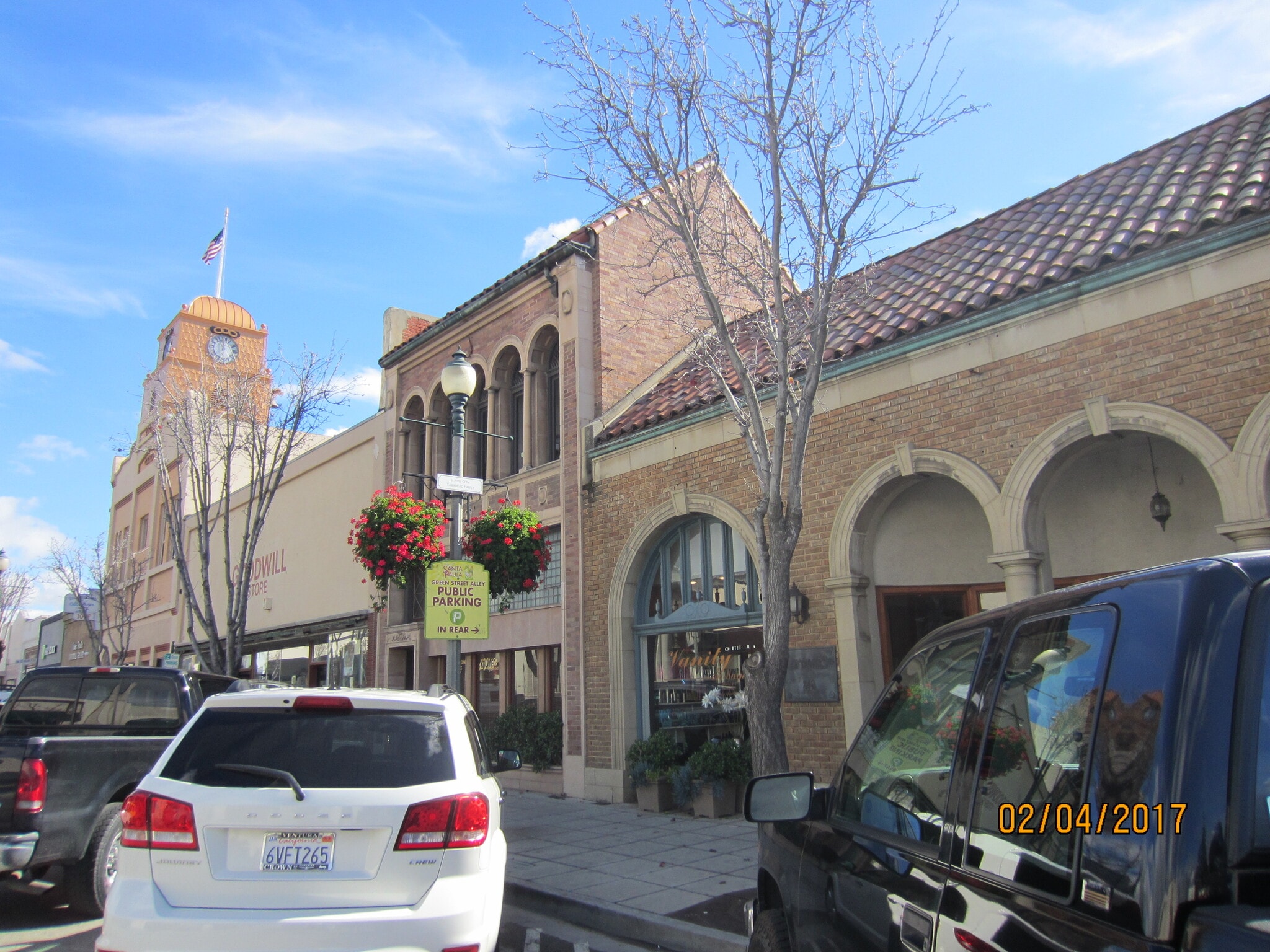 852-854 E Main St, Santa Paula, CA à louer Photo intérieure– Image 1 sur 2