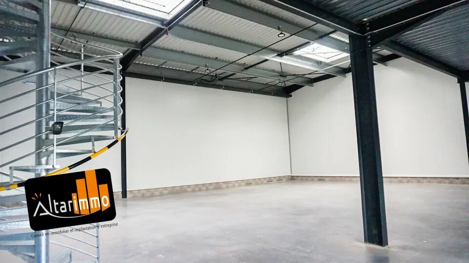 Local d’activités dans Chartres à louer - Photo de l’immeuble – Image 3 sur 9