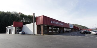 Plus de détails pour 3298-3315 US Highway 19 E, Burnsville, NC - Local commercial à louer