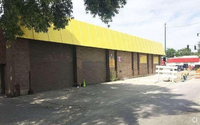 3500 N Milwaukee Ave, Chicago, IL à vendre - Photo de l’immeuble – Image 2 sur 7