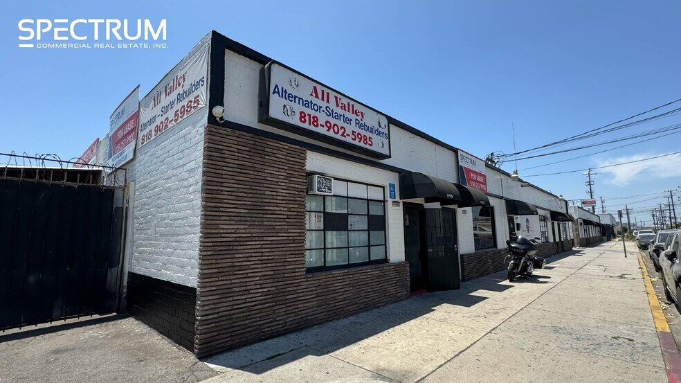 14516-14524 Arminta St, Panorama City, CA à louer - Photo de l’immeuble – Image 2 sur 7