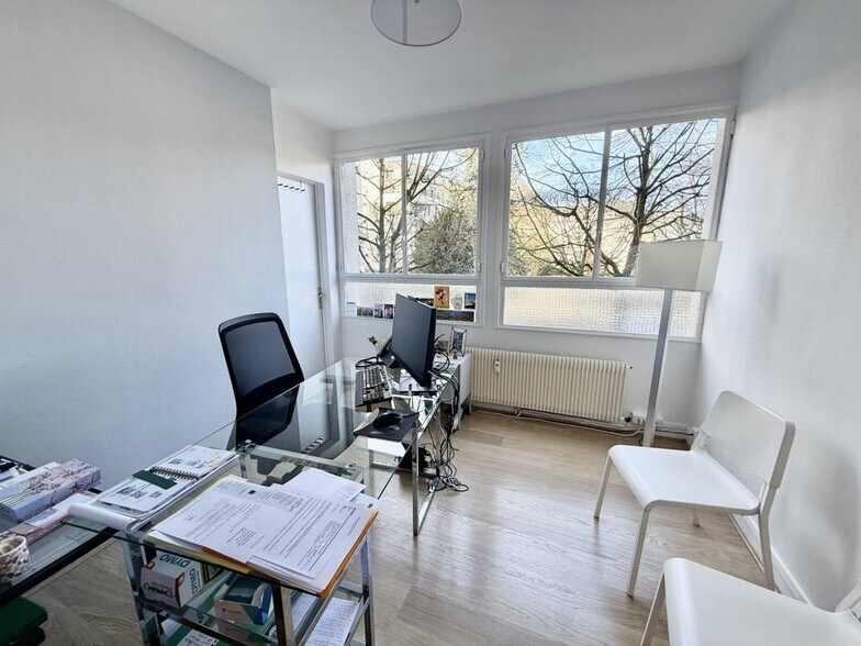 Bureau dans Caen à louer - Photo intérieure – Image 3 sur 8