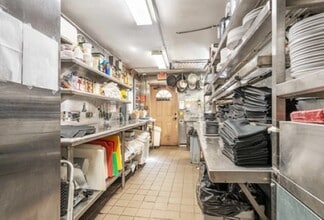 808 Canyon Rd, Santa Fe, NM à vendre Photo intérieure– Image 2 sur 21