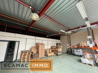 Plus de détails pour Industriel/Logistique à louer