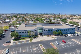 690 N Cofco Center Ct, Phoenix, AZ - Vue aérienne vue de carte