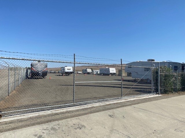 1075 W Elm Ave, Coalinga, CA à vendre - Autre – Image 3 sur 11