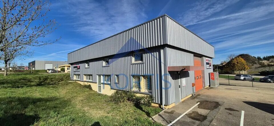 151 Rue Ampère, Péronnas à vendre Photo de l’immeuble– Image 1 sur 8