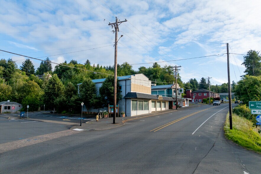 625 Nehalem Blvd, Wheeler, OR à vendre - Photo de l’immeuble – Image 3 sur 48