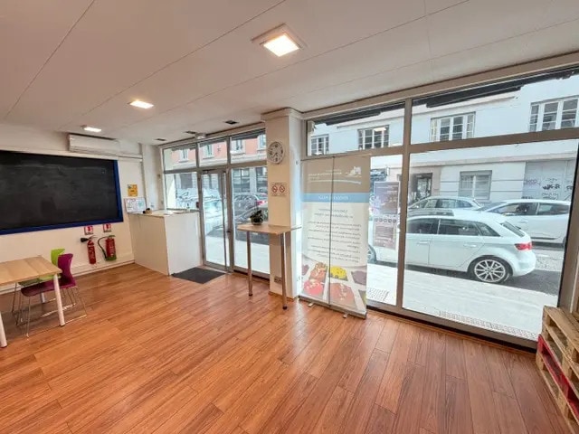 142 Rue De Créqui, Lyon à louer - Photo intérieure – Image 2 sur 7