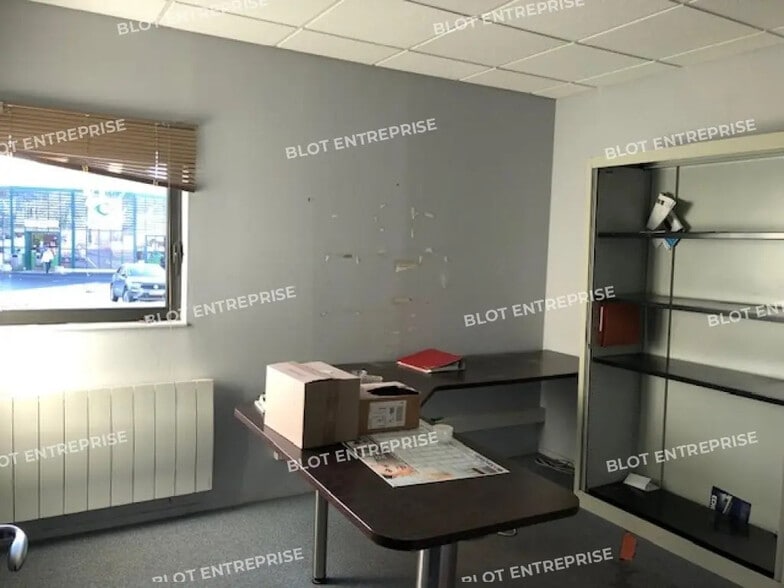 Local d’activités dans Lannion à louer - Photo intérieure – Image 3 sur 5