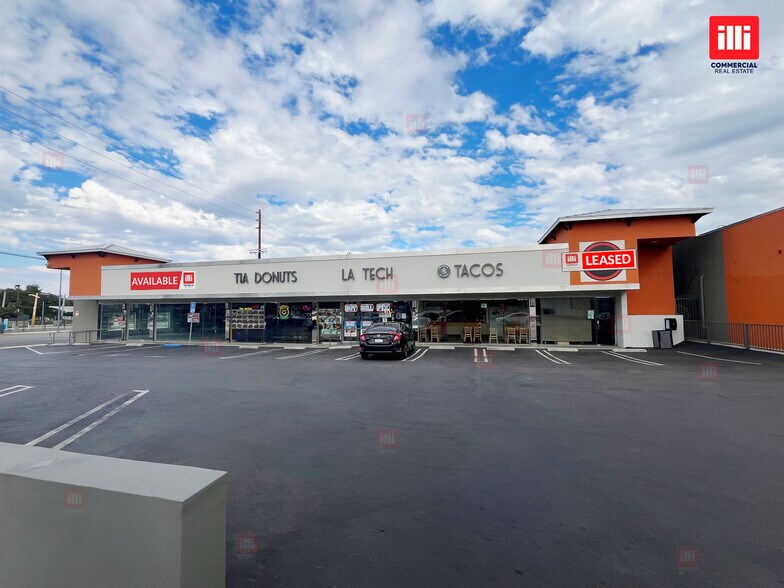 6026-6040 Reseda Blvd, Tarzana, CA à louer - Photo de l’immeuble – Image 2 sur 5