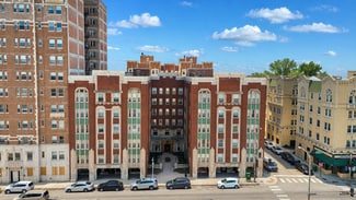 Plus de détails pour 7130 S Jeffery Blvd, Chicago, IL - Logement à vendre