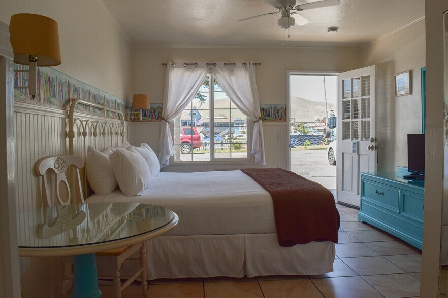 20 S Ocean Ave, Cayucos, CA à vendre - Photo de l’immeuble – Image 1 sur 15