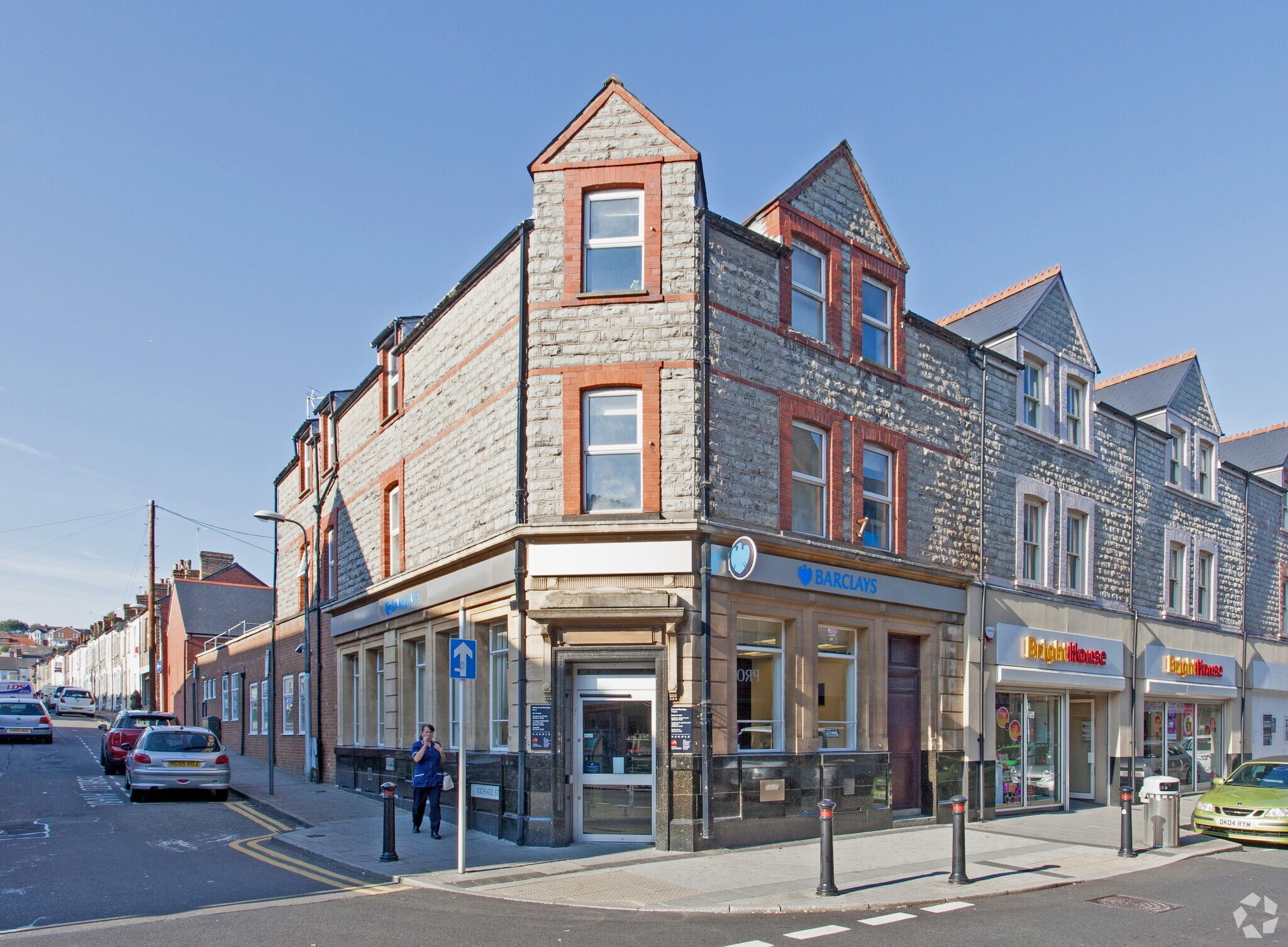 73 Holton Rd, Barry à louer Photo principale– Image 1 sur 4