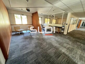 Plus de détails pour Bureau à louer