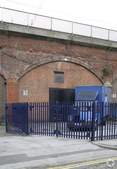 Brussels St, Leeds à louer - Photo principale – Image 1 sur 3