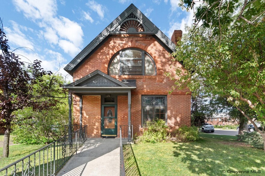 2103 Evans Ave, Cheyenne, WY à louer - Photo principale – Image 1 sur 15