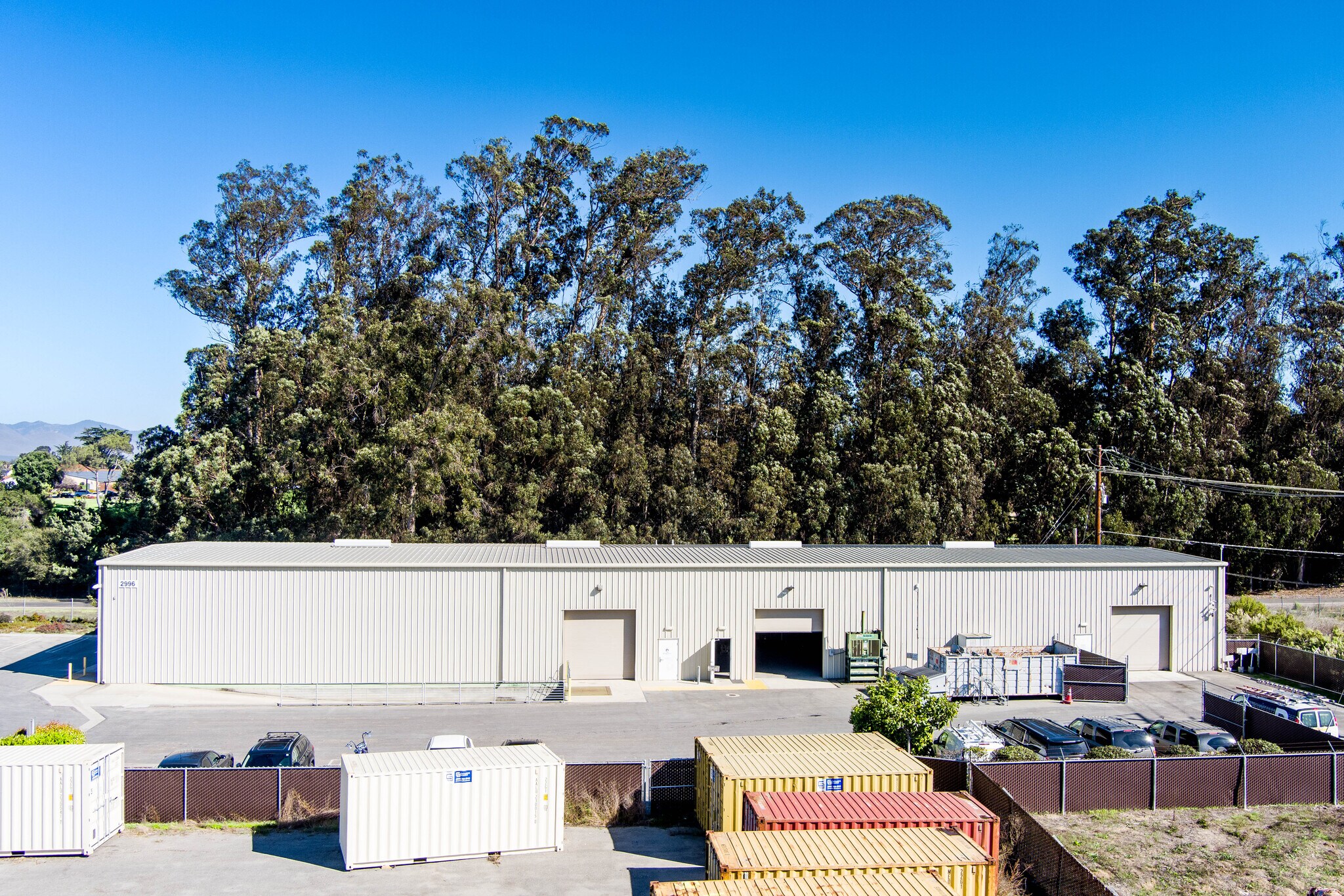 2996 Industrial Pky, Santa Maria, CA à louer Photo principale– Image 1 sur 8