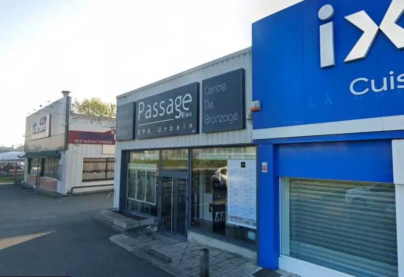 Local commercial dans LOMME à louer - Photo de l’immeuble – Image 1 sur 7