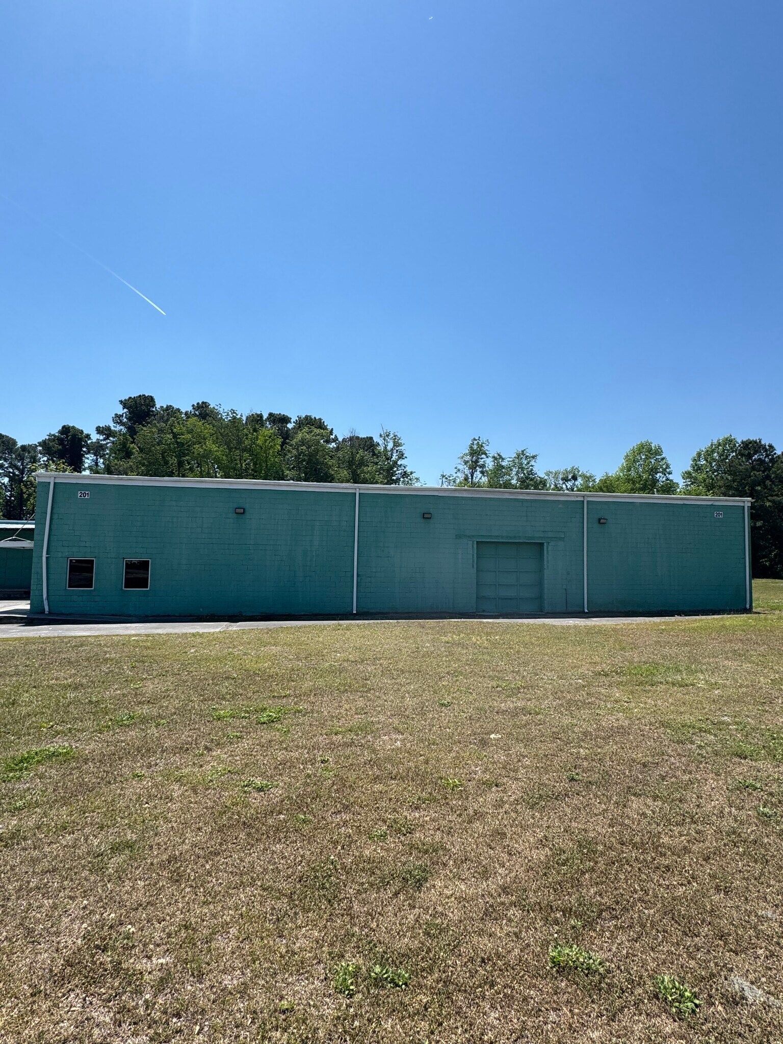 201 Marine Blvd, Jacksonville, NC à louer Photo principale– Image 1 sur 2