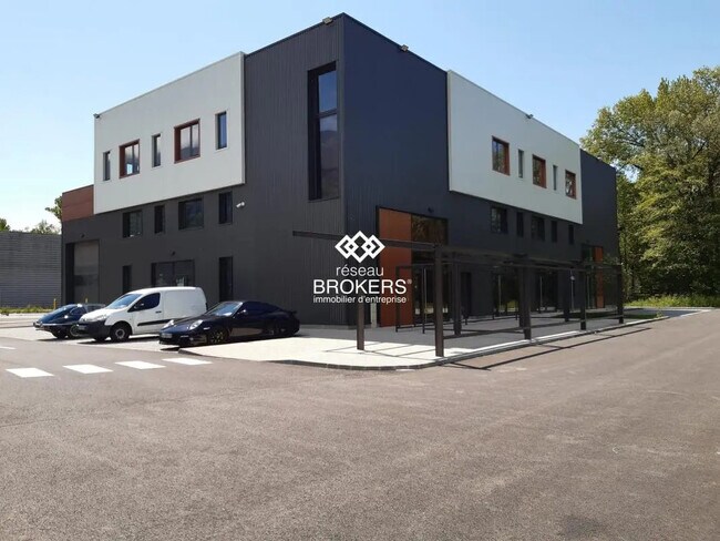 Plus de détails pour Bureau à vendre