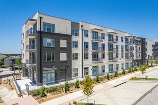 Plus de détails pour 6309 Iron Horse Blvd, North Richland Hills, TX - Local commercial à louer