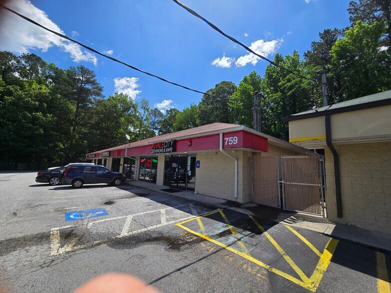 759 Braselton Hwy, Lawrenceville, GA à louer - Photo de l’immeuble – Image 2 sur 4