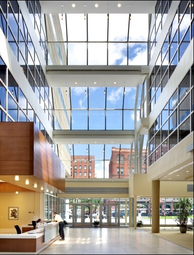 1550 Main St, Springfield, MA à louer - Hall d’entrée – Image 2 sur 3
