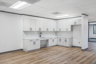 8200 N Mopac Expy, Austin, TX à louer Photo intérieure– Image 2 sur 4