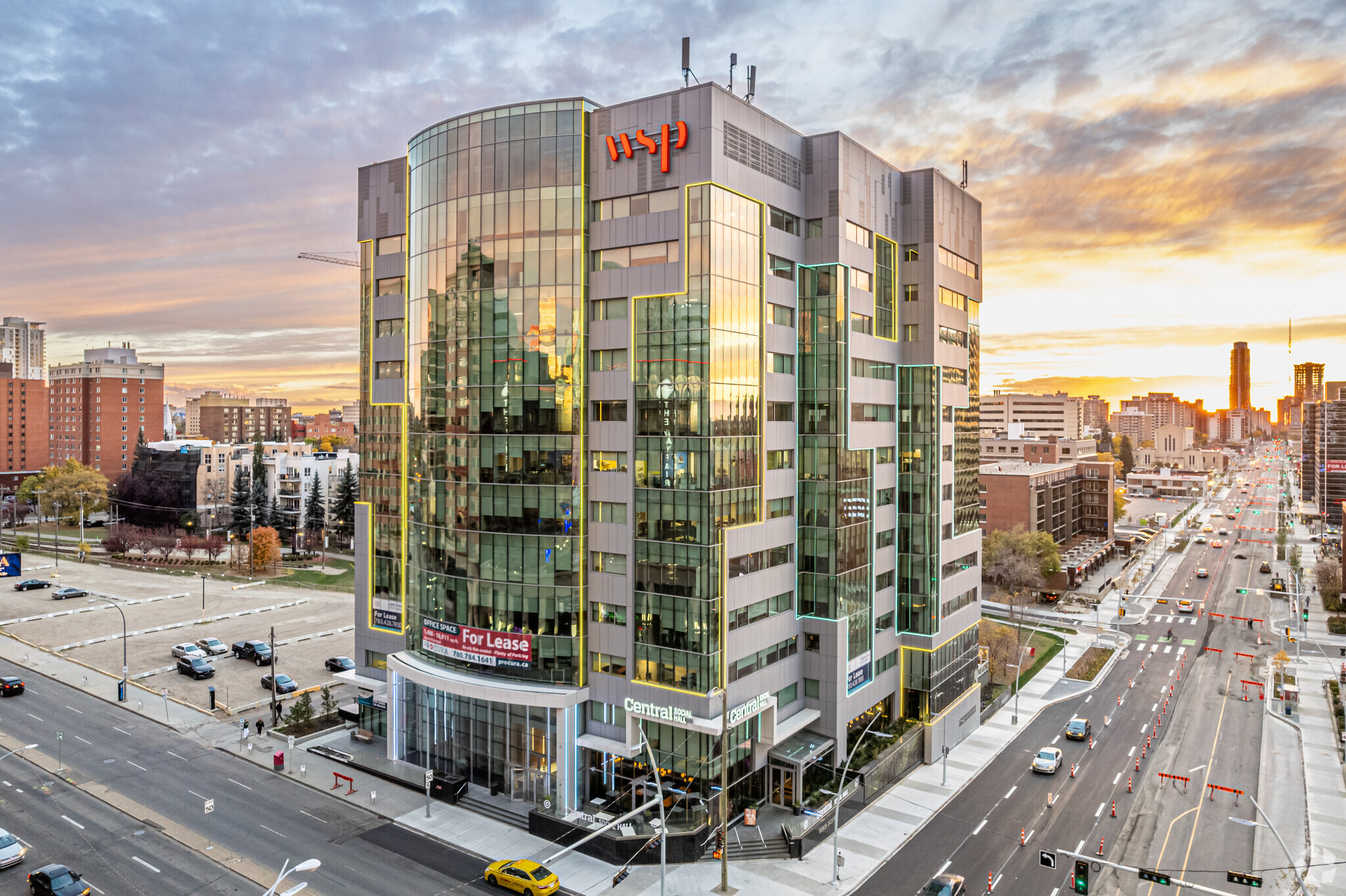 10909 Jasper Ave NW, Edmonton, AB à louer Photo principale– Image 1 sur 8