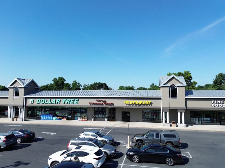1200 Market St, Lemoyne, PA à louer - Photo de l’immeuble – Image 2 sur 13