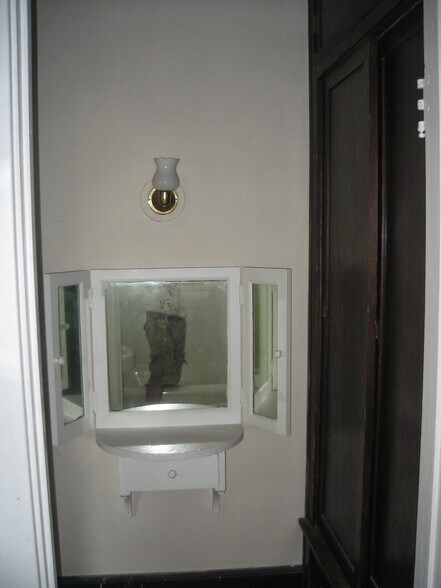 2240 Norwood Ave, Cincinnati, OH à vendre - Photo de l’immeuble – Image 2 sur 10