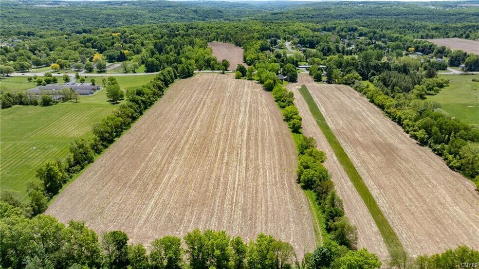 2395 W Genesee Tpke, Camillus, NY à vendre - Photo de l’immeuble – Image 2 sur 19