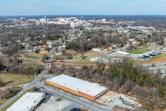 Plus de détails pour 1415 S Elm St, High Point, NC - Industriel/Logistique à vendre