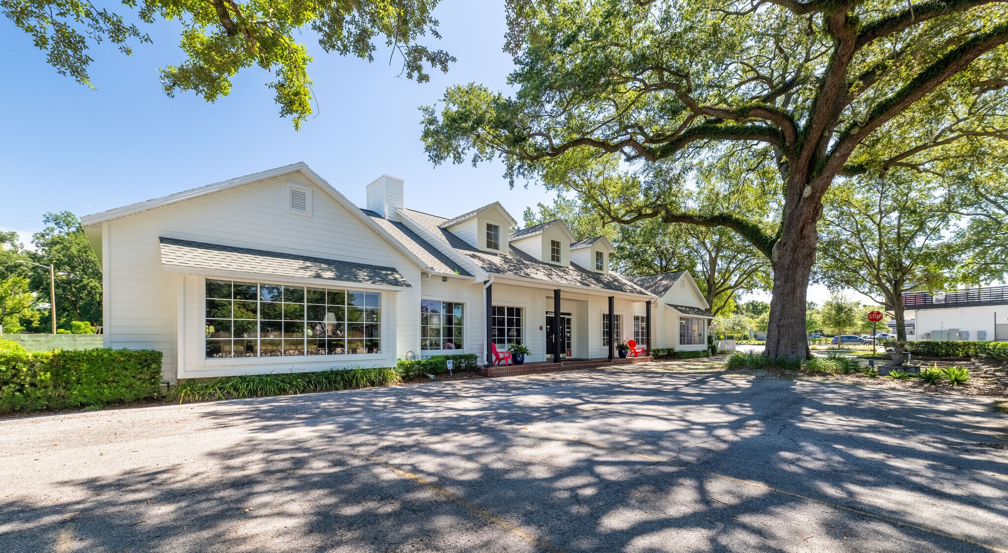 2627 Curry Ford Rd, Orlando, FL à louer Photo de l’immeuble– Image 1 sur 6