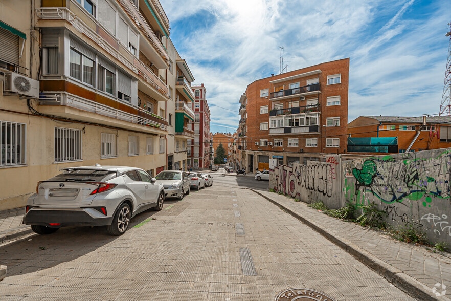 View Photo