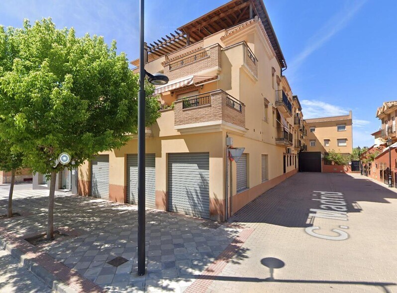 Paseo de la Redonda, 1, Atarfe, Granada à vendre - Photo de l’immeuble – Image 2 sur 12