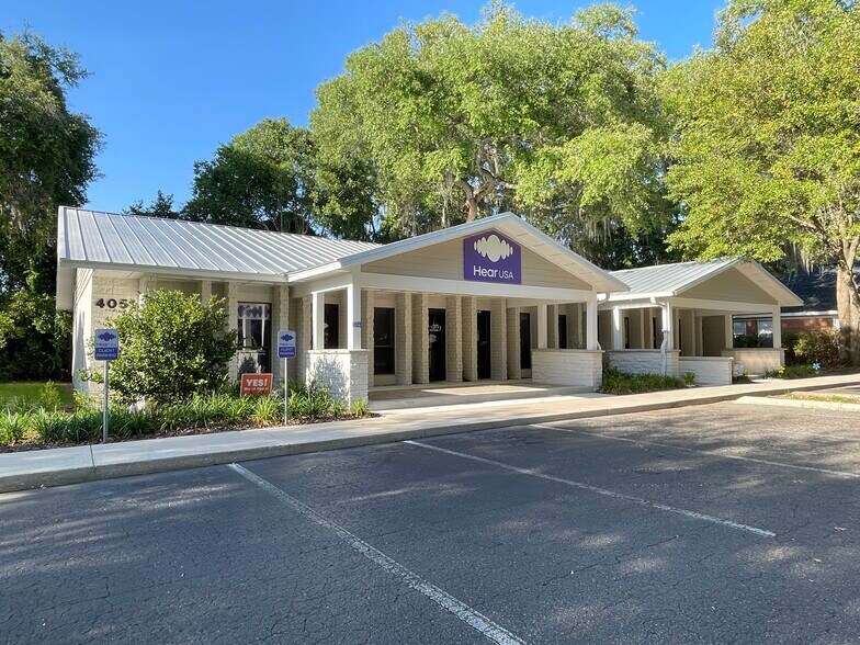 4061 NW 43rd St, Gainesville, FL à louer - Photo de l’immeuble – Image 3 sur 5