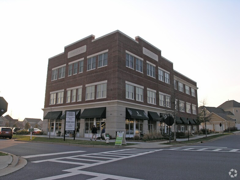 1012 Market St, Fort Mill, SC à vendre - Photo de l’immeuble – Image 3 sur 35