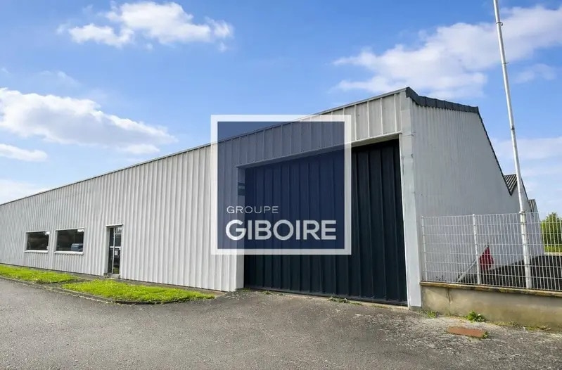 Industriel/Logistique dans Le Rheu à vendre - Photo de l’immeuble – Image 1 sur 9