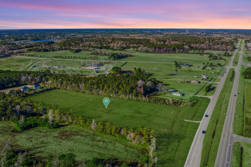 4178 Freedom Way, Hubert, NC à vendre - Aérien – Image 2 sur 4